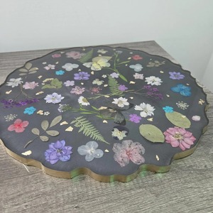 ถาดเรซินที่มีดีไซน์ดอกไม้อเนกประสงค์ใช้สำหรับเสิร์ฟชาขนมของตกแต่งโต๊ะเครื่องแป้งเหมาะสำหรับห้องครัวรับประทานอาหารและจัดแสดงที่บ้าน - Product Image 2