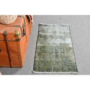 Petit tapis turc vintage en patchwork, 1,6 x 3,37 pieds, gris, en laine, écologique, avec envers en latex - Product Image 1