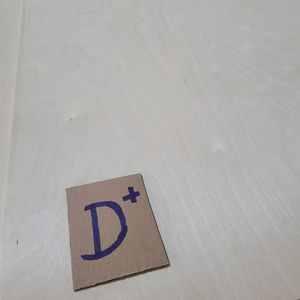 Contrachapado Comercial E1 Precio de Fábrica 18mm Chapa de Eucalipto para Diseño de Interiores - Product Image 1