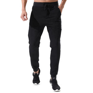 Pantalons de jogging pour hommes en gros personnalisés de haute qualité Pantalons de sport imperméables d'hiver avec design personnalisé - Product Image 3