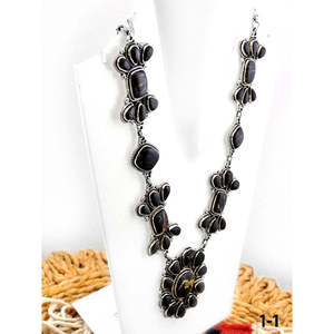 Collier en turquoise et argent sterling de style sud-ouest, en forme de fleur, style Black Jack - Product Image 3