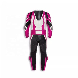 Traje de Motociclista de Dos Piezas de Cuero de Alta Calidad Hecho en Pakistán, Diseño Personalizado con Características de Protección para Carreras - Product Image 3