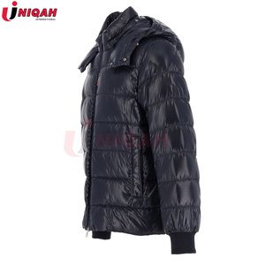 เสื้อแจ็คเก็ตพัฟเฟอร์ผู้ชายคุณภาพสูง อุ่นสบาย ผ้าขนสัตว์ ระบายอากาศได้ดี สไตล์ไฮสตรีท บุด้วยโพลีเอสเตอร์ สำหรับฤดูหนาว รับสกรีนโลโก้ - Product Image 3