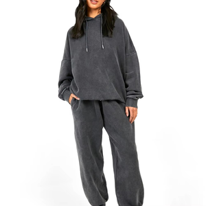 Nuevo Conjunto Deportivo de Dos Piezas para Mujer, Sudadera con Capucha y Pantalones de Forro Polar, con Logotipo Personalizado - Product Image 1