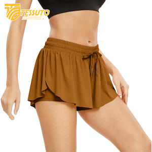 Vente en gros Short de course à séchage rapide Sport double couche taille élastique Short de yoga d'entraînement actif Short de cyclisme en plein air pour femmes - Product Image 1