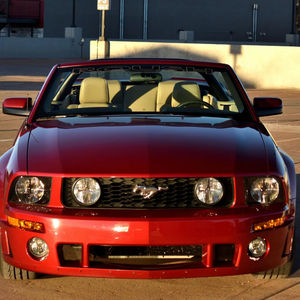 Ford Mustang GT Roush Sport Convertible 2005 Usado, 23600 Millas, Motor V8, Color Rojo Metálico, Modificaciones de Rendimiento Roush - Product Image 1