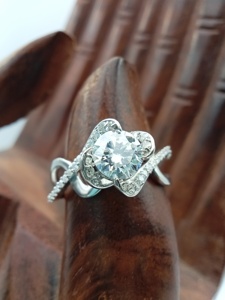 Luxurious Customized 925 Sterling Silver Engagement Ring Pave Setting 10K 14K 18K White Gold Moissanite Diamond Perfect Wedding - Product Image 5