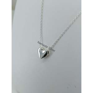 Collar de Plata de Ley 925 con Colgante de Corazón Delicado y Diamante, Joyería Minimalista con Encanto de Amor para San Valentín - Product Image 4