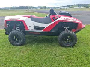 GIBBS Quadski 4WD, Moto Acuática Anfibia, Remodelada, Pocas Horas de Uso, Ideal para Aventuras al Aire Libre, Motor de 4 Tiempos, 226-300HP, 2 Plazas - Product Image 4