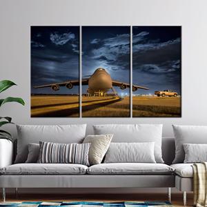 Impression sur toile d'avion cargo militaire : scène d'aéroport nocturne pour décoration industrielle, 3P : encadré - Product Image 1