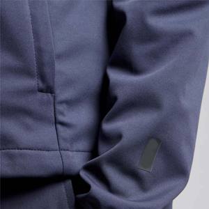 Cortavientos impermeable para hombre: duradero y cómodo, ideal para protección contra todo tipo de clima y uso diario - Product Image 6