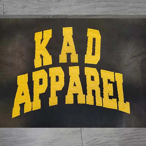 Camiseta de algodón 100% vintage transpirable de gran gramaje para hombre, con parches bordados desgastados, logo lavado al ácido, talla grande y efecto abullonado. - Product Image 5