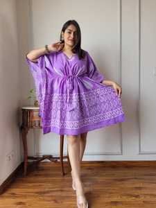 Robe Kaftan en Coton Respirant à Motifs Floraux Formelle d'Été sur Mesure - Imprimée Courte Ajustable pour les Clients de Boutique Revendeurs de Vêtements - Product Image 5