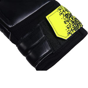 2025ถุงมือผู้รักษาประตูสำหรับผู้ใหญ่ดีไซน์ใหม่ล่าสุดของคุณเองจากอุตสาหกรรมที่น่าตื่นตาตื่นใจ - Product Image 4