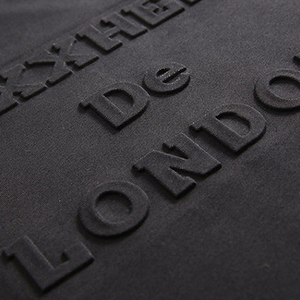 Vente en gros 100% polyester sweat-shirt à capuche uni avec logo en relief 3D personnalisé conception OEM pour l'hiver - Product Image 6