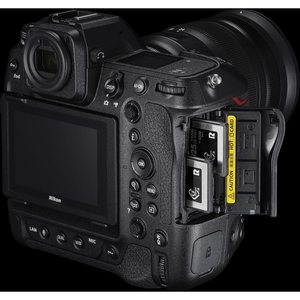 กล้องมิเรอร์เลสแบบ FX-Format มือสอง พร้อมเลนส์ 24-120 มม. F/4 S การ์ดหน่วยความจำ XQD 64GB จอภาพ HD 7 นิ้ว ซอฟต์แวร์ตัดต่อภาพ กระเป๋ากล้อง - Product Image 3