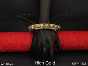 Accessoires de vêtements de créateur pour femmes, polissage or haute brillance, style nordique fantaisie, bijoux de fête, pierres CZ AD, bijoux anciens, ensembles de bijoux Kada - Product Image 3