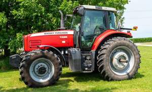 Tractor Massey Ferguson de Alta Calidad 4x4 40 HP. - Product Image 2