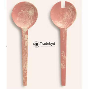 Cuillère en résine à la mode Vaisselle artistique pour manger Ustensile cadeau Boho fait à la main par Tradebyd - Product Image 5