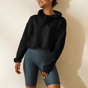 เสื้อครอปฮู้ดดี้ผ้าฝ้ายสำหรับผู้หญิง พิมพ์โลโก้ได้ สายรูด ทรงหลวม ไหล่ตก เหมาะสำหรับออกกำลังกายและฝึกซ้อม - Product Image 6