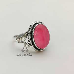 แหวนหยกสีชมพู เงินแท้ 925 ประดับพลอยรูปไข่ งานแฮนด์เมดรูปใบไม้ - Product Image 4
