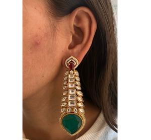 Exclusivos Pendientes Kundan Chapados en Oro de la Mejor Calidad, Estilo Tradicional, Colecciones para Bodas y Fiestas para Mujeres y Niñas - Product Image 1