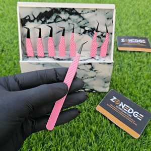 Pince à épiler d'extension de cils en acier inoxydable à pointe rose et noire à 45 degrés de haute qualité - Product Image 3