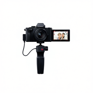 Caméra vidéo numérique sans miroir haute résolution 4K avec objectif 12-32 mm, compacte et idéale pour le vlogging et la photographie - Product Image 2