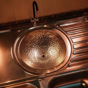 Lavabo de Baño de Lujo, Hecho a Mano, de Cobre Martillado, Sólido, OEM/Venta al por Mayor para Fabricantes de Muebles de Baño, Renovaciones, Tinas - Product Image 2