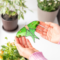 Luna Moth vitrail piquets de jardin Art déco fenêtre suspendu Suncatcher cadeau de noël pour grand-mère