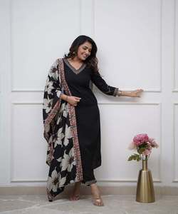<span class=keywords><strong>Kurta</strong></span>セットパキスタンインドドレスレディース卸売ファッションPishwas、Anarkaliトップボトムデュパッタお祭り着卸売価格