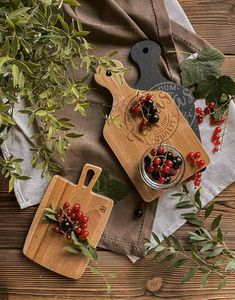 Tabla de cortar de madera ecológica y duradera, superficie de corte amigable con cuchillos de alta calidad - Product Image 1