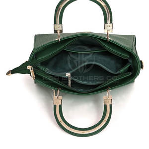 Sac à main à bandoulière de qualité supérieure pour femme avec plusieurs compartiments et sac à main fourre-tout élégant au look moderne pour femme - Product Image 4