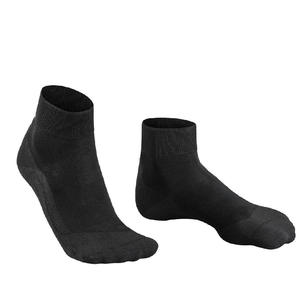 Chaussettes de sport athlétiques en laine et en coton personnalisées de haute qualité pour hommes Vêtements de sport personnalisés unisexes quantité minimale de commande - Product Image 4