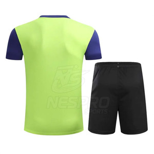 Uniforme de Voleibol de Poliéster 100% de Último Diseño Hecho en Fábrica, Ropa de Práctica con Color Personalizado, Logotipo Frontal, Protección UV, Secado Rápido, UPF 50 - Product Image 3