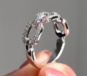 Anillo de moissanita de plata de ley, joyería personalizada, anillo de compromiso de moissanita, regalo para ella, regalo de boda - Product Image 2