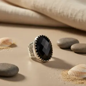 Anillo de Plata 925 con Piedra Negra para Mujer, Joyería Elegante - Product Image 2