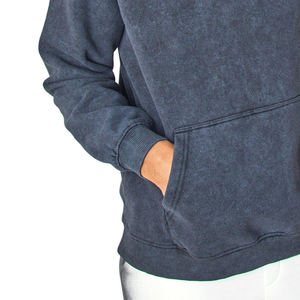 Sudadera con capucha lavada con ácido de 100% algodón de peso pesado personalizada para hombre, ropa informal de estilo callejero, Sudadera con capucha de invierno - Product Image 4