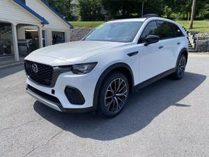 Usado cuidadosamente 2025 M-azda 2017 PHEV Premium Plus 4dr SUV AWD - Product Image 5