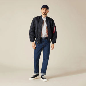 Chaqueta de bombardero personalizada para hombre al por mayor hecha de fábrica con cuello levantado y patrón de letras de invierno disponible a granel - Product Image 6