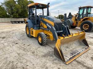 À VENDRE CHARGEUSE-PELLETEUSE JOHN DEERE 310L - Product Image 4