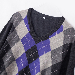Wholesale Custom Made Men <b>Argyle</b> <b>Sweater</b> and Winter <b>Sweater</b> Round Neck Fashionable Warm and Slim Fit Pullover Stylish <b>Sweater</b> - Product Image 3