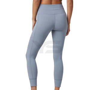 Mallas deportivas ajustadas con estampado personalizado 2024, pantalones de Yoga para gimnasio Anti-UV de alta calidad para mujer, mallas deportivas Push-Up para el sudor - Product Image 3