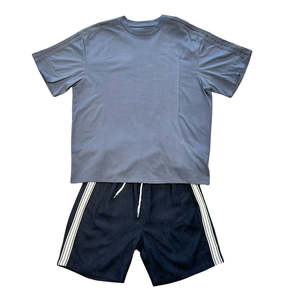 Conjunto de Camiseta y Pantalones Cortos Deportivos de Otoño para Hombre, Cómodos y Ligeros, de 2 Piezas, con Estampado de Marca Personalizado - Product Image 2