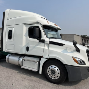 Camión Semirremolque Freightliner Cascadia 125 Sleeper 2018 en Excelentes Condiciones - Dormitorio Integral de 71 Pulgadas, 475 HP, Transmisión Manual de 10 Velocidades, Envío a Todo el Mundo - Product Image 1