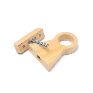 Cavatappi in Bambù Personalizzati, Gadget Unici e Apribottiglie su Misura - Product Image 1