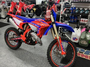 NOUVEAU Modèle 2026 Betas Motorcycles 125 RR Race disponible - Product Image 5