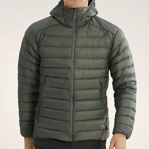 Veste matelassée isolée tendance pour hommes nouvelle veste spéciale d'hiver légère résistante au vent avec logo personnalisé - Product Image 1