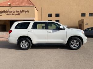 2014ใช้สำหรับ Toyota Sequoia GCC AWD พร้อมยาง R20เบาะหนังที่นั่งควบคุมความเร็วคงที่ Euro6ปล่อยก๊าซเรือนกระจก - Product Image 2