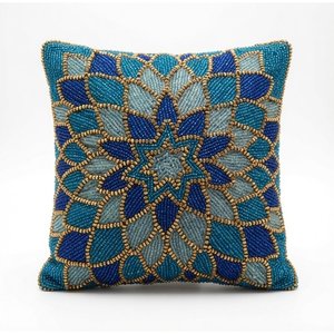Cojín Decorativo Bohemio con Diseño Geométrico Mandala Azul Celeste, Hecho a Mano - Product Image 1